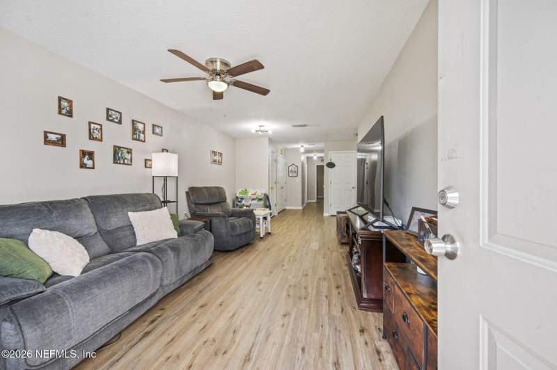 3 bedroom Single Family Residence at 3310 Duane Avenue, Garden City, Jacksonville — photo 3