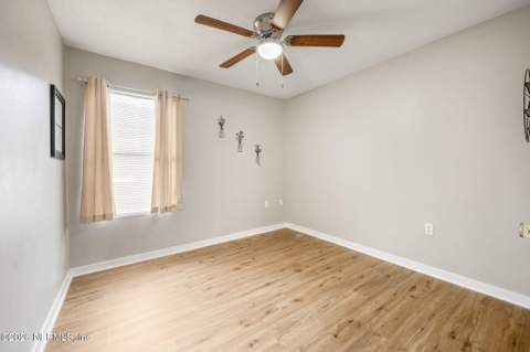 3310 Duane Avenue, Jacksonville FL - photo 6 of 12