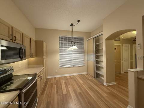12062 Saverio Lane, Jacksonville FL - photo 9 of 51