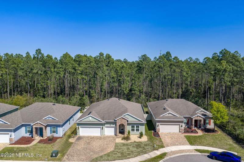 4 bedroom Single Family Residence at 10013 Blossom Creek Lane, Longleaf, Jacksonville — photo 2