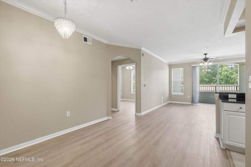2 bedroom Condominium at 8539 Gate Parkway #9235, Villa Medici, Jacksonville — photo 4