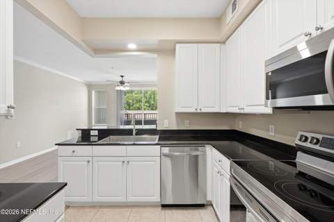 8539 Gate Parkway #9235, Jacksonville FL - photo 9 of 25