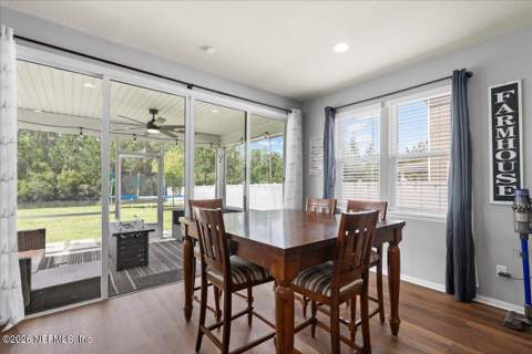 4518 Pine Ridge Parkway, Middleburg FL - photo 14 of 57