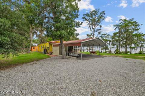 316 Riviera Drive, Crescent City FL - photo 7 of 49