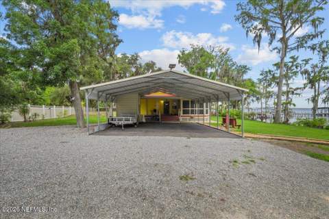 316 Riviera Drive, Crescent City FL - photo 9 of 49
