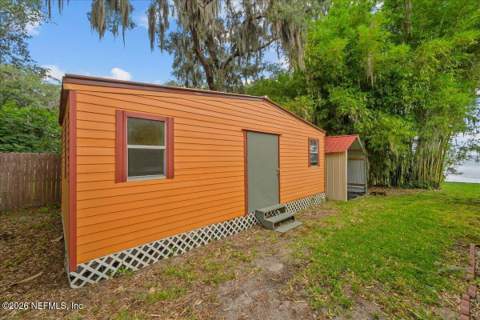 316 Riviera Drive, Crescent City FL - photo 13 of 49