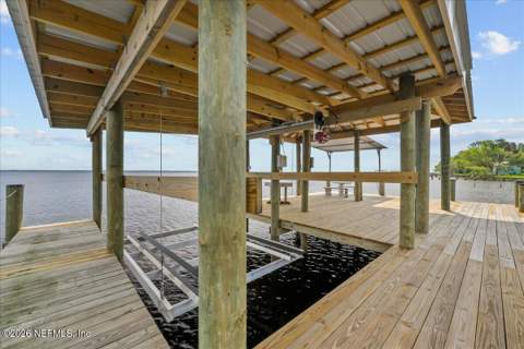 316 Riviera Drive, Crescent City FL - photo 17 of 49