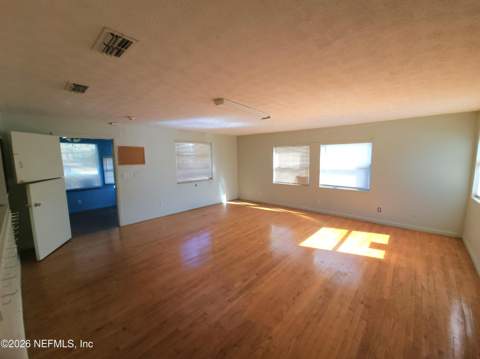 930 Cesery Boulevard, Jacksonville FL - photo 7 of 27