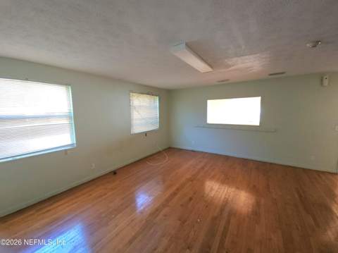 930 Cesery Boulevard, Jacksonville FL - photo 9 of 27