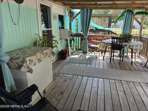 107 Winchester Avenue, Interlachen FL - photo 10 of 22