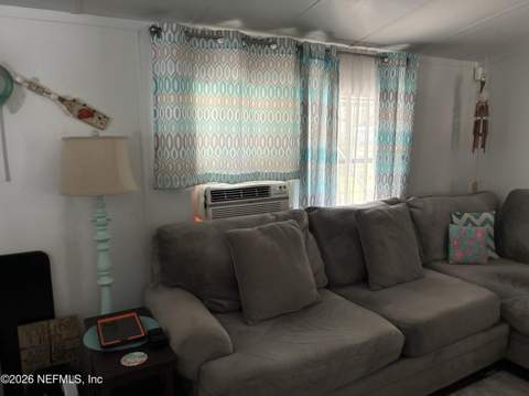 107 Winchester Avenue, Interlachen FL - photo 15 of 22