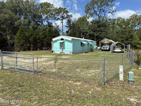 107 Winchester Avenue, Interlachen FL - photo 8 of 22