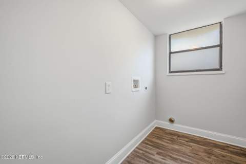 437 Hawaiian Terrace, Jacksonville FL - photo 23 of 35