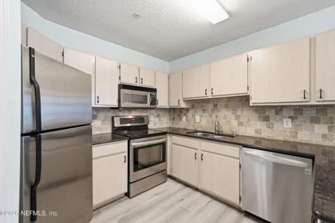 1701 The Greens Way #912, Jacksonville Beach FL - photo 12 of 45