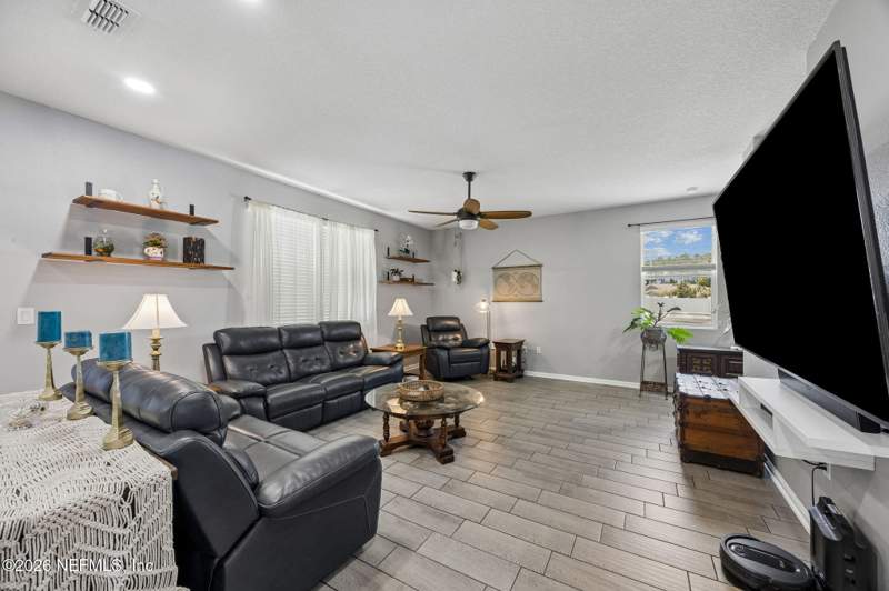 4 bedroom Single Family Residence at 3553 Derby Forest Drive, Magnolia West, Green Cove Springs — photo 5