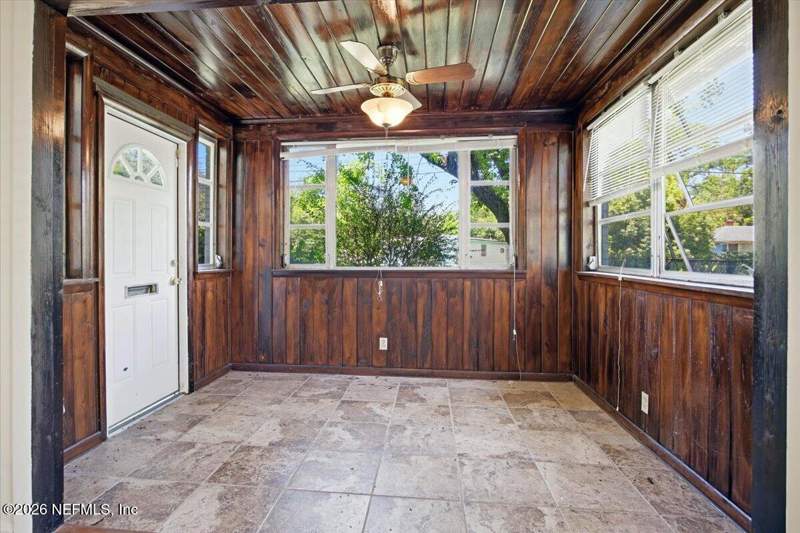 3 bedroom Single Family Residence at 2432 Ellington Avenue, Floradale, Jacksonville — photo 2