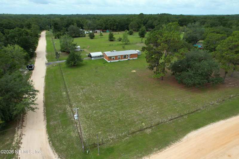 3 bedroom Mobile Home at 107 Green Oak Drive, Ashley Lake Plantata, Melrose — photo 1