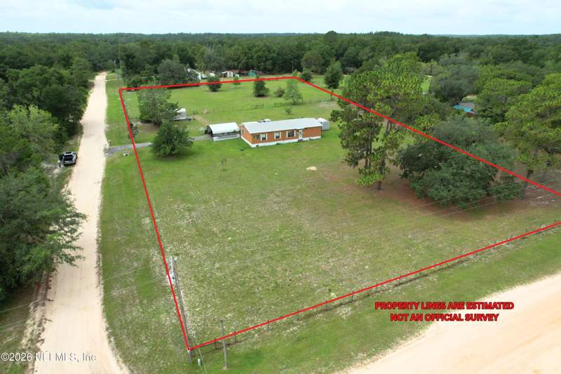 3 bedroom Mobile Home at 107 Green Oak Drive, Ashley Lake Plantata, Melrose — photo 2