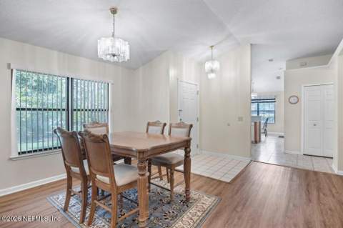7594 Baymeadows Circle, Jacksonville FL - photo 9 of 31