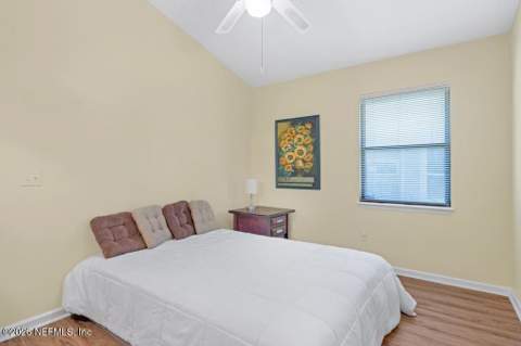 7594 Baymeadows Circle, Jacksonville FL - photo 24 of 31