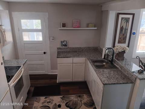 112 Putnam Avenue, East Palatka FL - photo 8 of 22