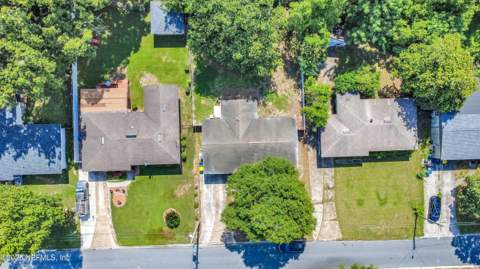 2351 Caladium Road, Jacksonville FL - photo 6 of 46