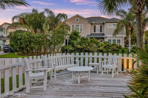 487 33rd Avenue, Jacksonville Beach FL - photo 9 of 60