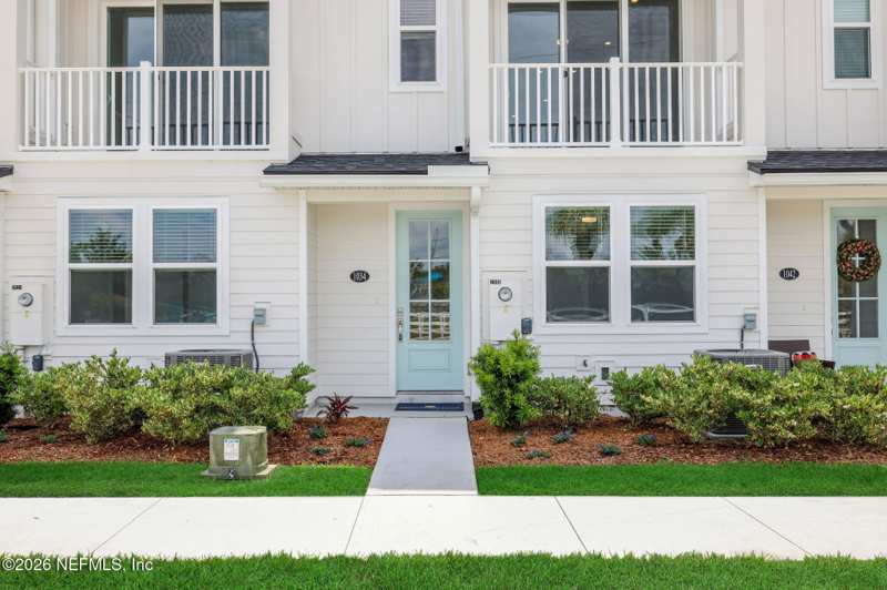 3 bedroom Townhouse at 16 N Beach Way, North Beach, Jacksonville Beach — photo 1