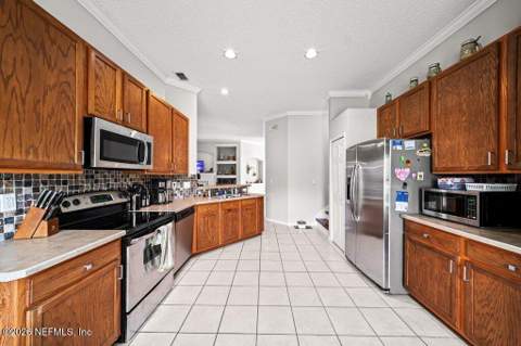 517 Millhouse Lane, Orange Park FL - photo 18 of 34