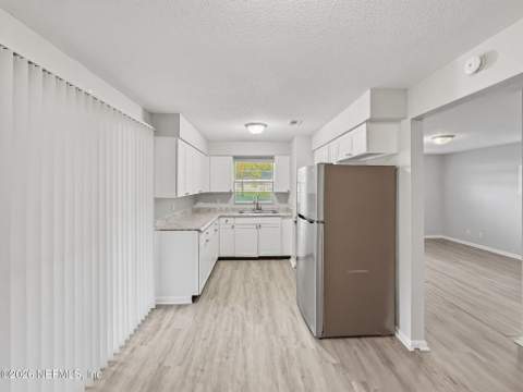 9753 Waynesboro Avenue, Jacksonville FL - photo 20 of 54