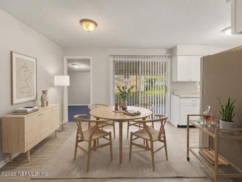 9753 Waynesboro Avenue, Jacksonville FL - photo 8 of 54