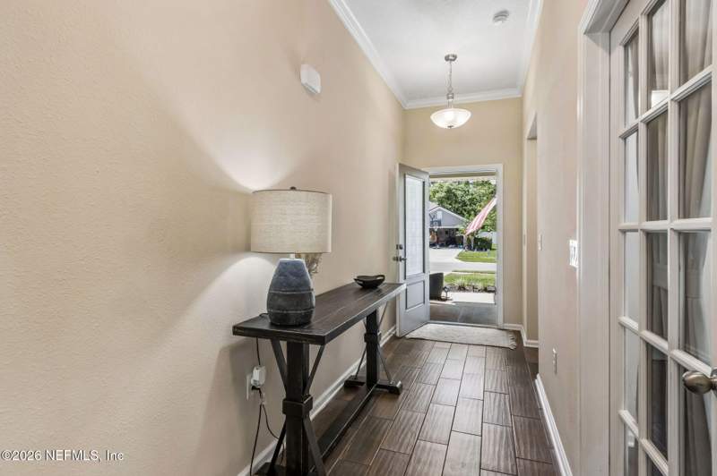 3 bedroom Single Family Residence at 4122 Fishing Creek Lane, Azalea Ridge, Middleburg — photo 5