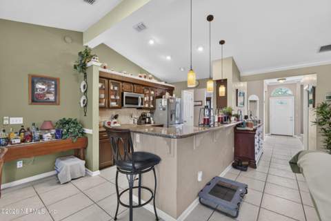 5428 Downington Drive, Jacksonville FL - photo 14 of 41