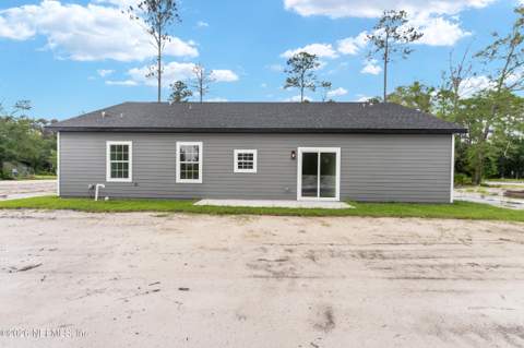 9284 SW CR 18, Hampton FL - photo 12 of 48
