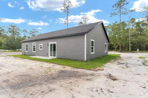 9284 SW CR 18, Hampton FL - photo 13 of 48