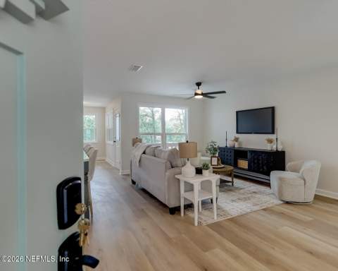 1277 Lake Asbury Drive, Green Cove Springs FL - photo 6 of 6