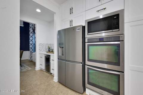 1810 Wild Dunes Circle, Orange Park FL - photo 17 of 99