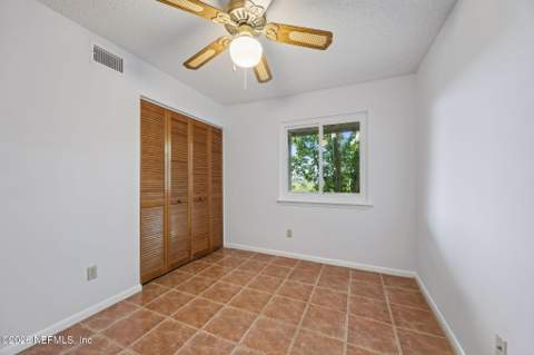 4767 Marsh Hammock Drive, Jacksonville FL - photo 18 of 52