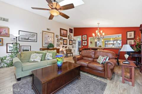5440 Spring Brook Road, Jacksonville FL - photo 7 of 39