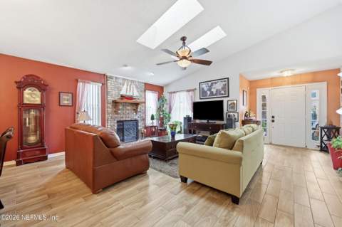 5440 Spring Brook Road, Jacksonville FL - photo 8 of 39
