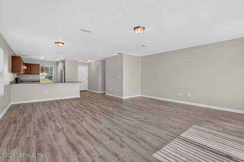 7082 Plymouth Grove Court, Jacksonville FL - photo 16 of 40