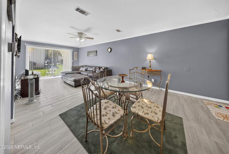 2 bedroom Condominium at 1647 El Camino Road #3, Southbrook Condo, Jacksonville — photo 3
