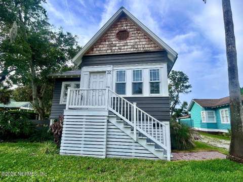 32 E Park Avenue, home for sale on E Park Avenue