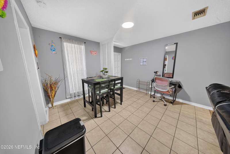 2 bedroom Condominium at 7346 El Barco Road #4, Southbrook Condo, Jacksonville — photo 3