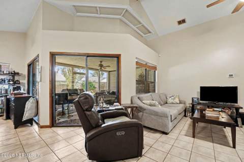593 Hewes Place, Orange Park FL - photo 8 of 32