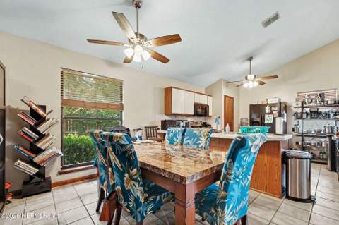 593 Hewes Place, Orange Park FL - photo 9 of 32
