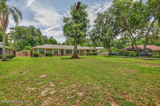 Fruit Cove Oaks