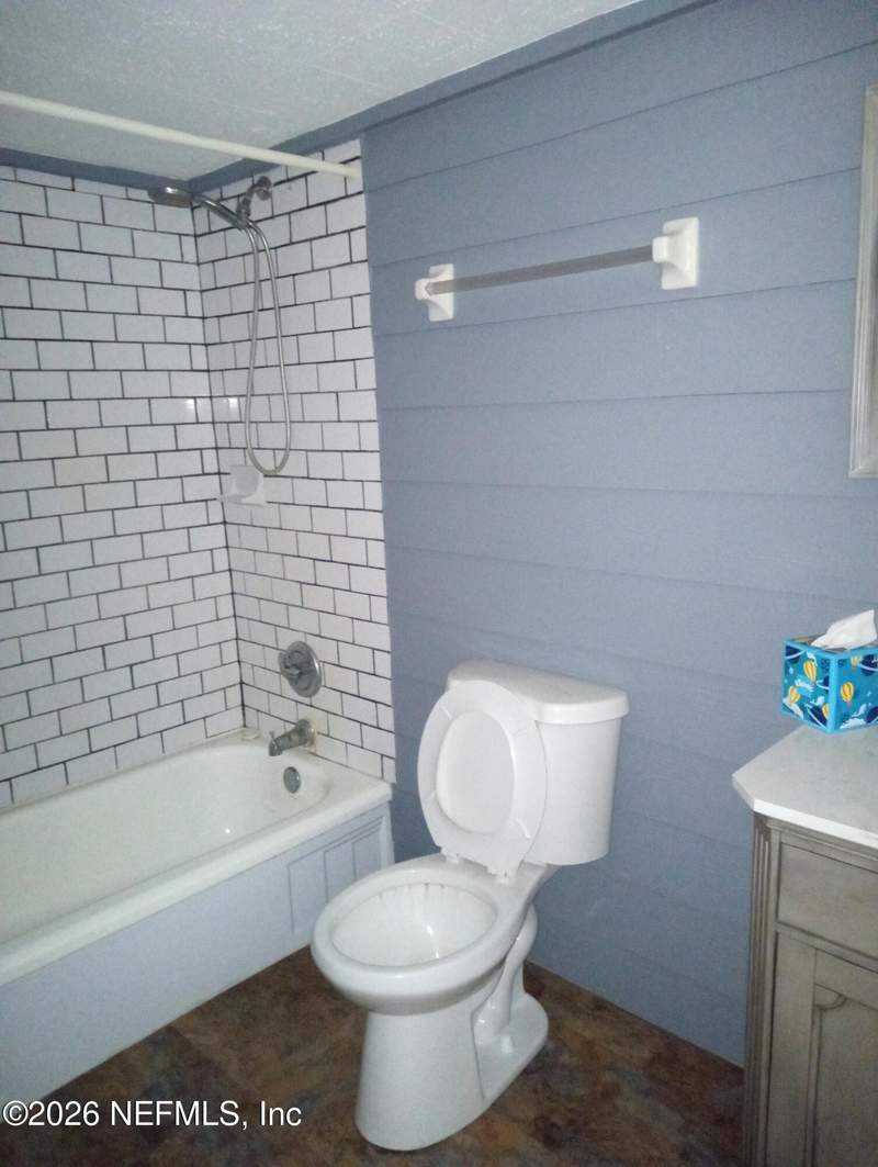 5 bedroom Single Family Residence at 1449 Delmar Street, Lackawanna, Jacksonville — photo 2