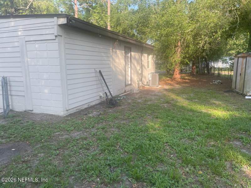 3 bedroom Single Family Residence at 10491 Pinehurst Drive, Highlands, Jacksonville — photo 3