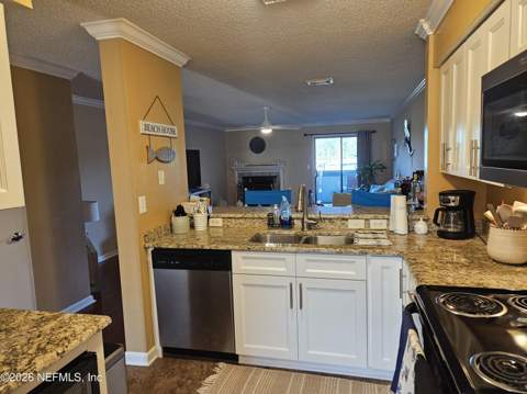 1307 River Hills Circle #14, Jacksonville FL - photo 9 of 28